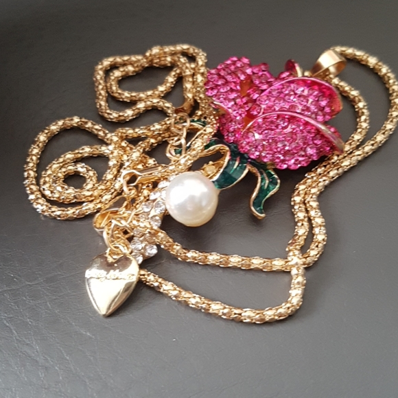 Betsey Johnson Style Necklace Crystal Rose Pendant Chain with Pearl - Picture 9 of 15
